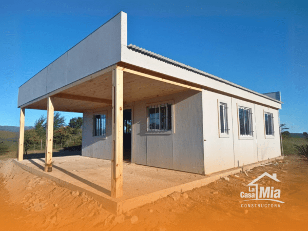 Casa Minimalista de 78m2 - Image 6